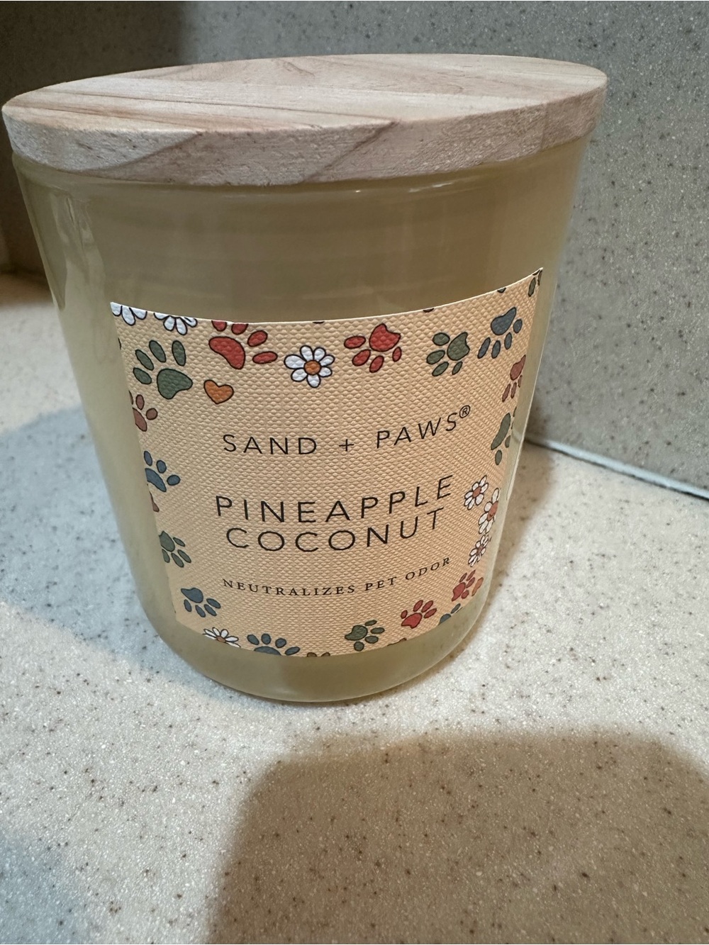 Sand + Paws Pineapple Coconut Scented Candle new neutralizes pet odors